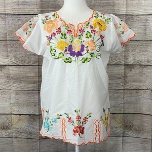 Stunning Vintage Hand Embroidered Floral Blouse